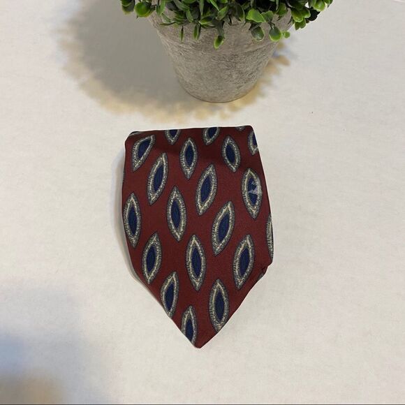 Robert Talbot Studio | Red Abstract Silk Tie - Picture 1 of 4